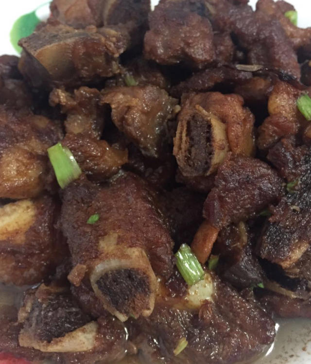 红烧排骨