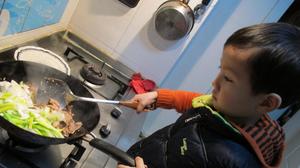小手做羹汤——宝宝常见健脾养胃类食补处方——葱爆鸭肉的做法 步骤8