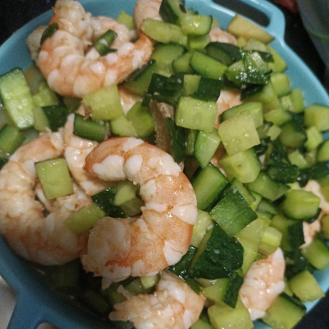 黄瓜炒虾仁