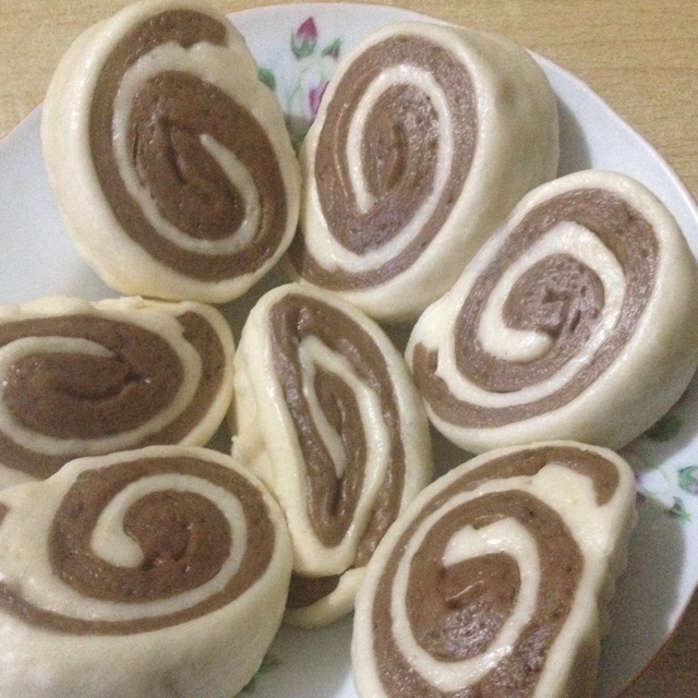 可可双色馒头