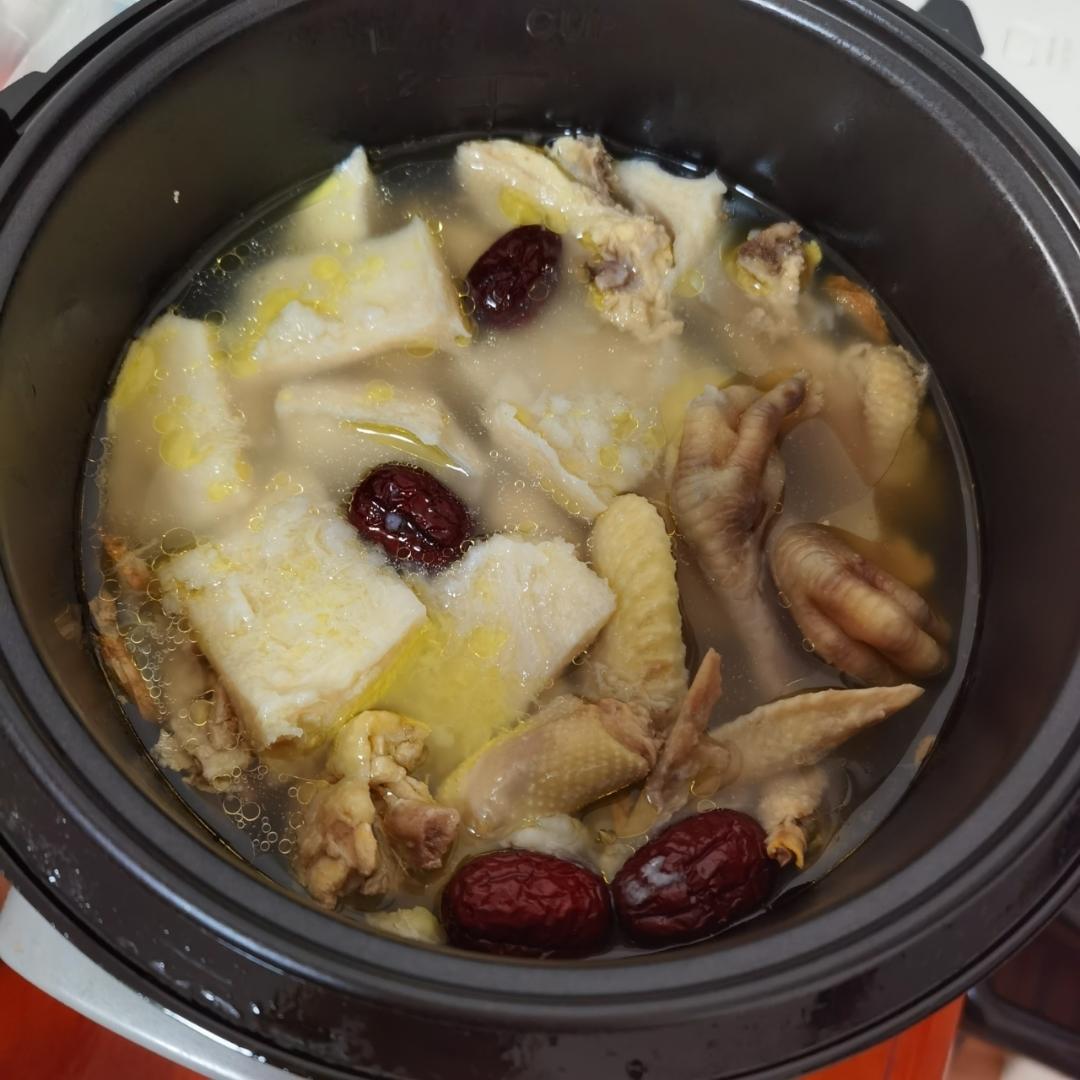 榴莲壳炖鸡