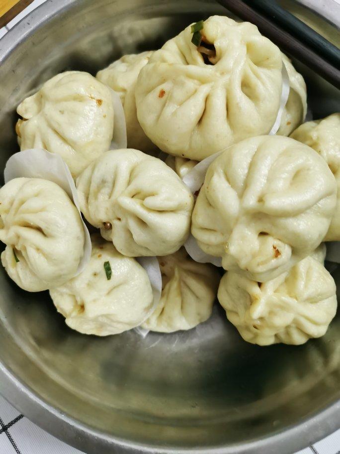 粉条包子这样调馅 给肉都不换 附细节视频详解
