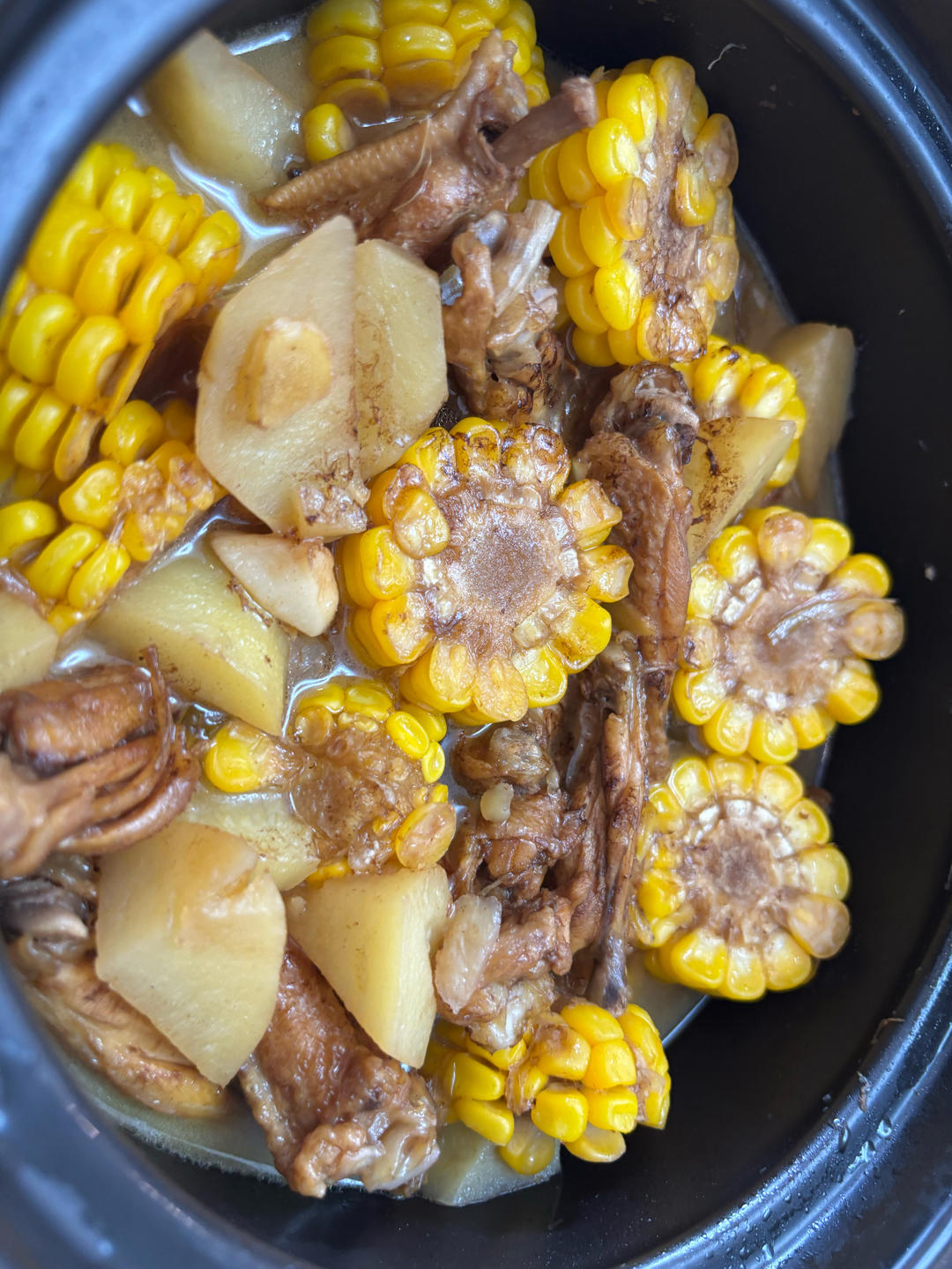 超级下饭又美味的玉米鸡翅煲！不加一滴水