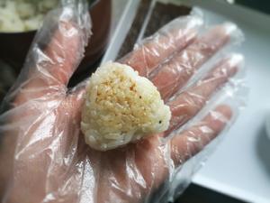 免烤日式迷你饭团🍙剩米饭的好去处的做法 步骤7