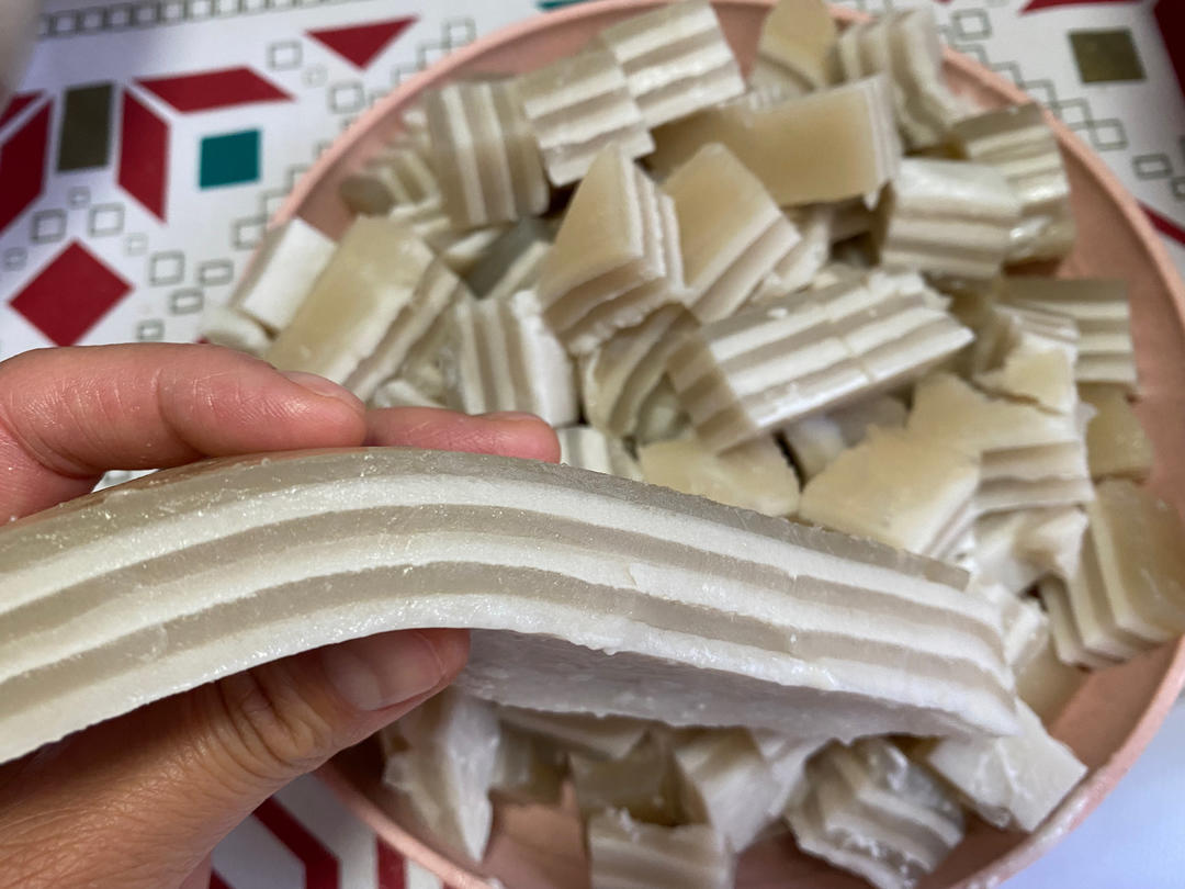 不用称~1次就成功的千层椰汁糕❗️详细教程不用称~1次就成功的千层椰汁糕❗️详细教程