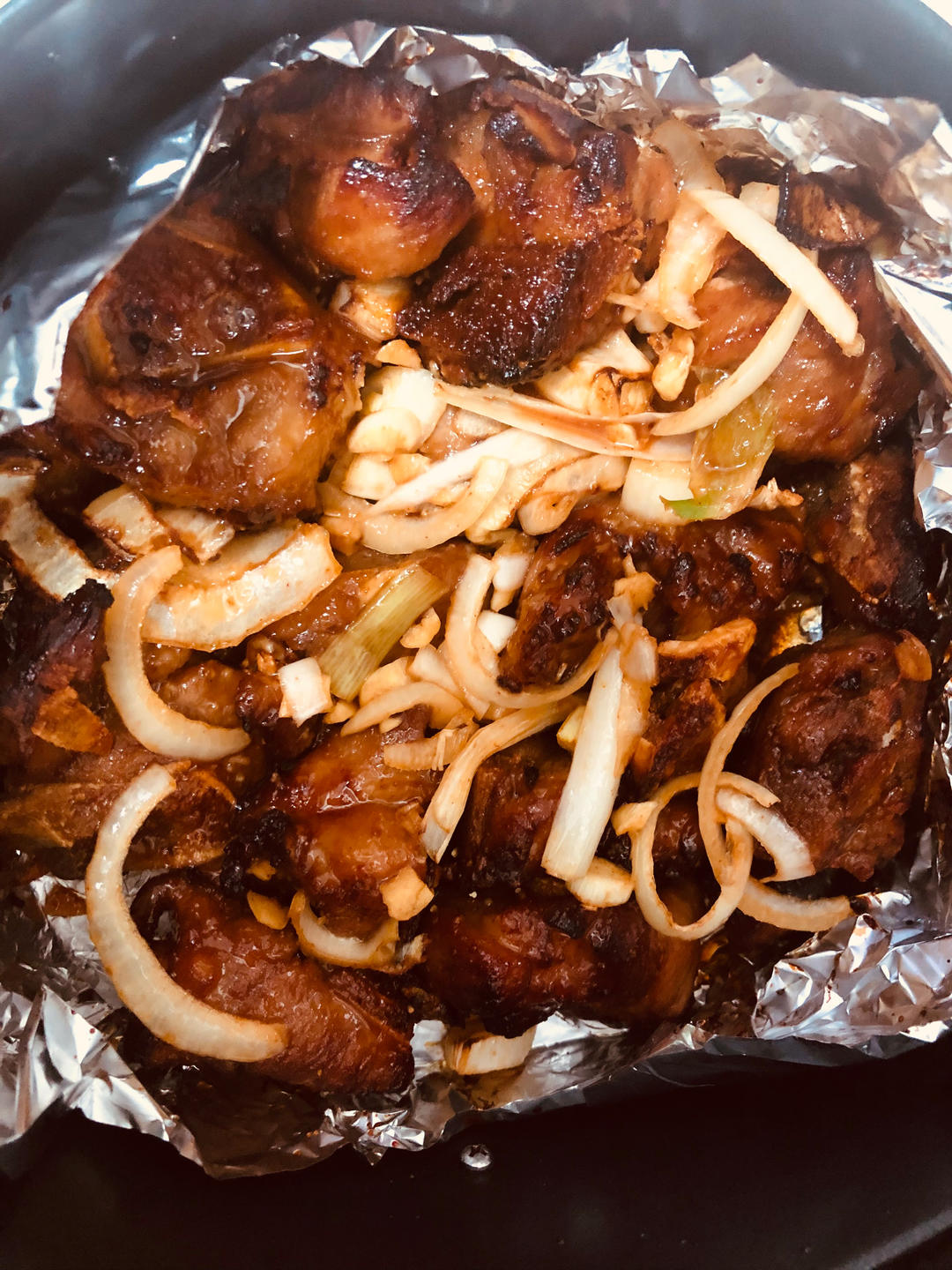 鲜嫩多汁的蒜香烤排骨（空气炸锅版）