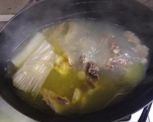 原汁原味的清炖牛尾汤的做法 步骤6