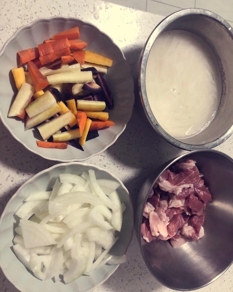 新疆羊肉抓饭