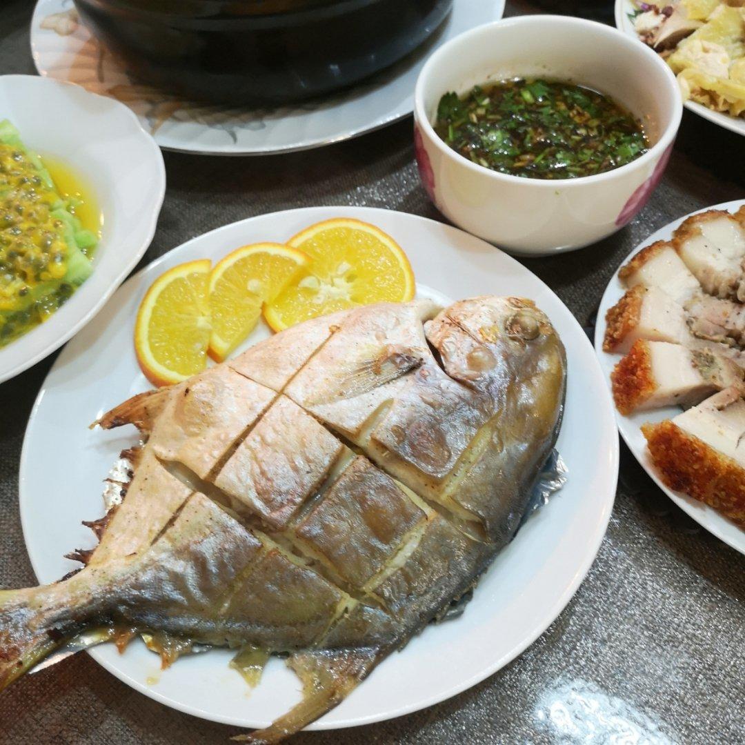 橙香烤鲳鱼