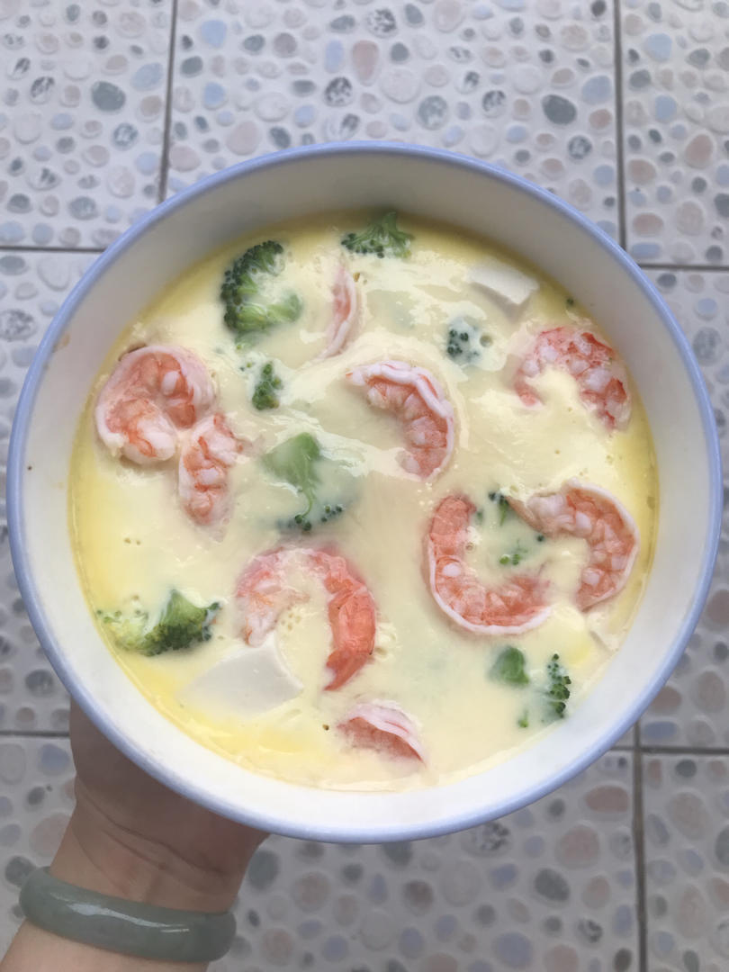西兰花虾仁豆腐蒸蛋