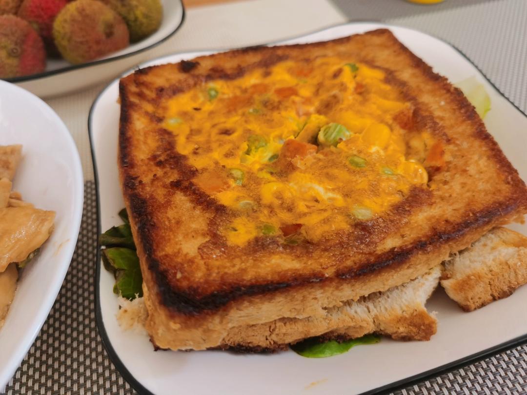 芝士鸡蛋三明治🥪