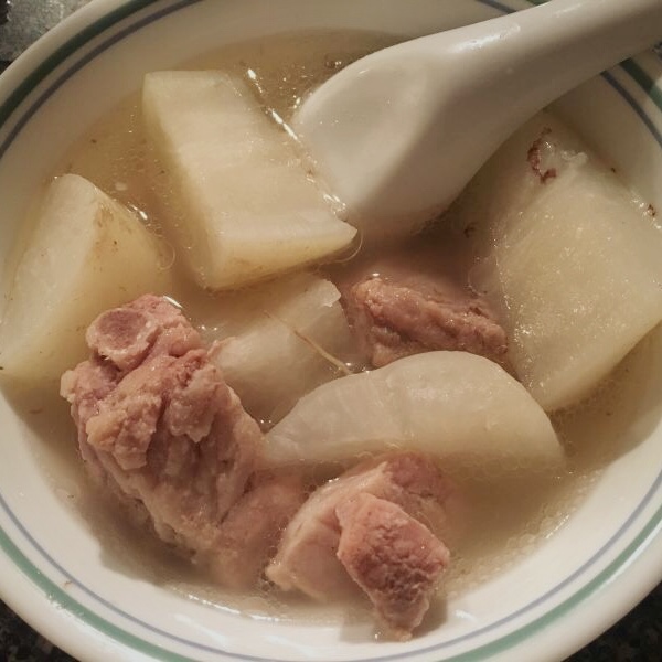 排骨萝卜汤