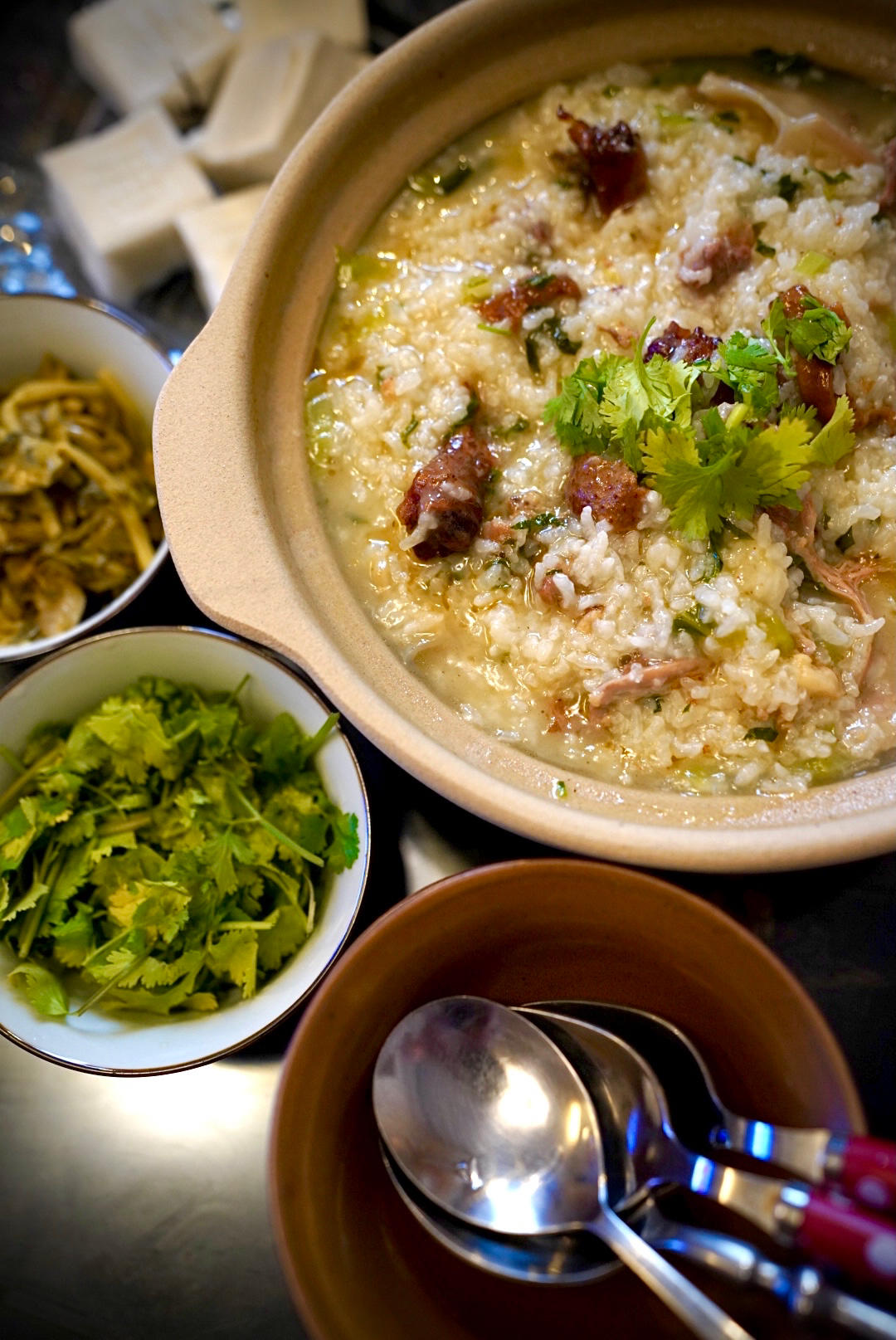 鸭架泡饭，解决烤鸭和剩饭
