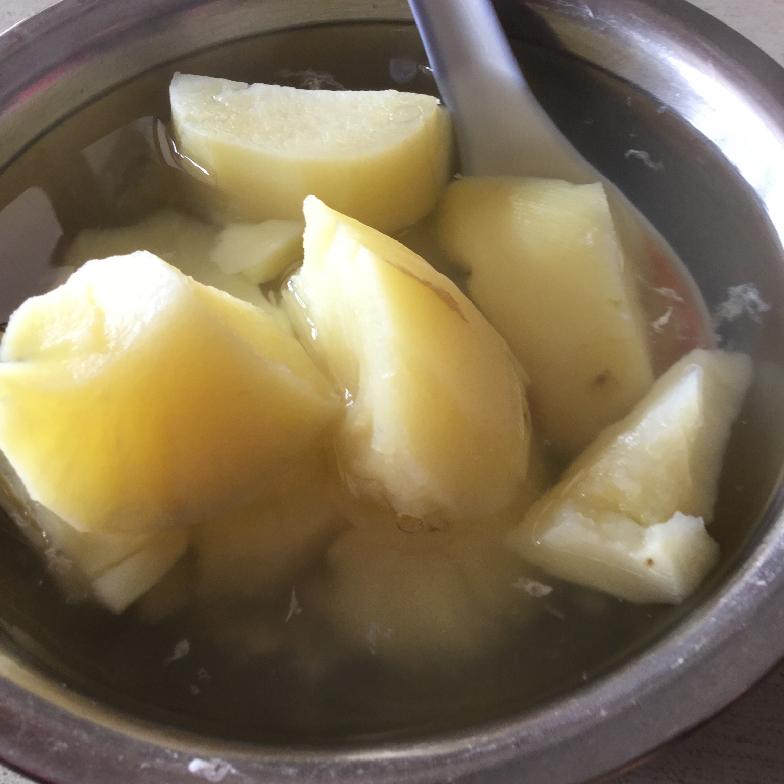 喵老霸做的地瓜汤︴