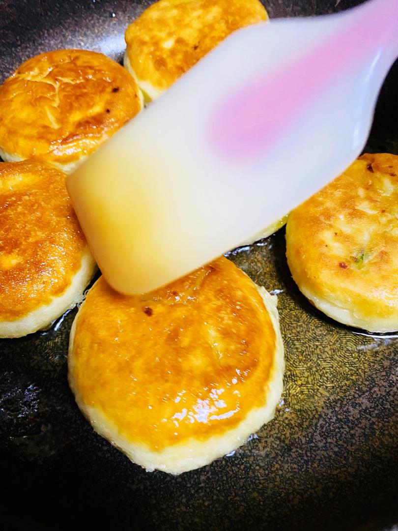 不用去早餐店的发面馅饼
