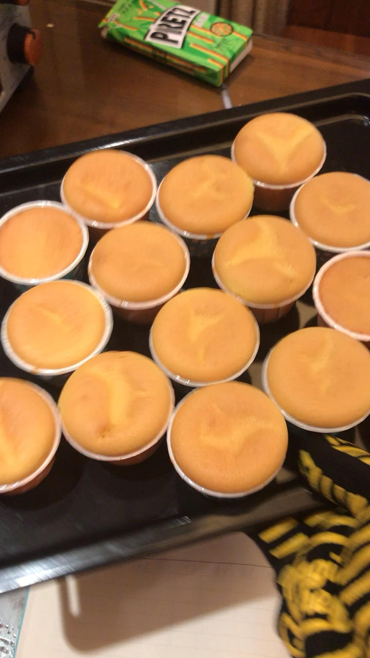 纸杯蛋糕 8寸戚风蛋糕的量