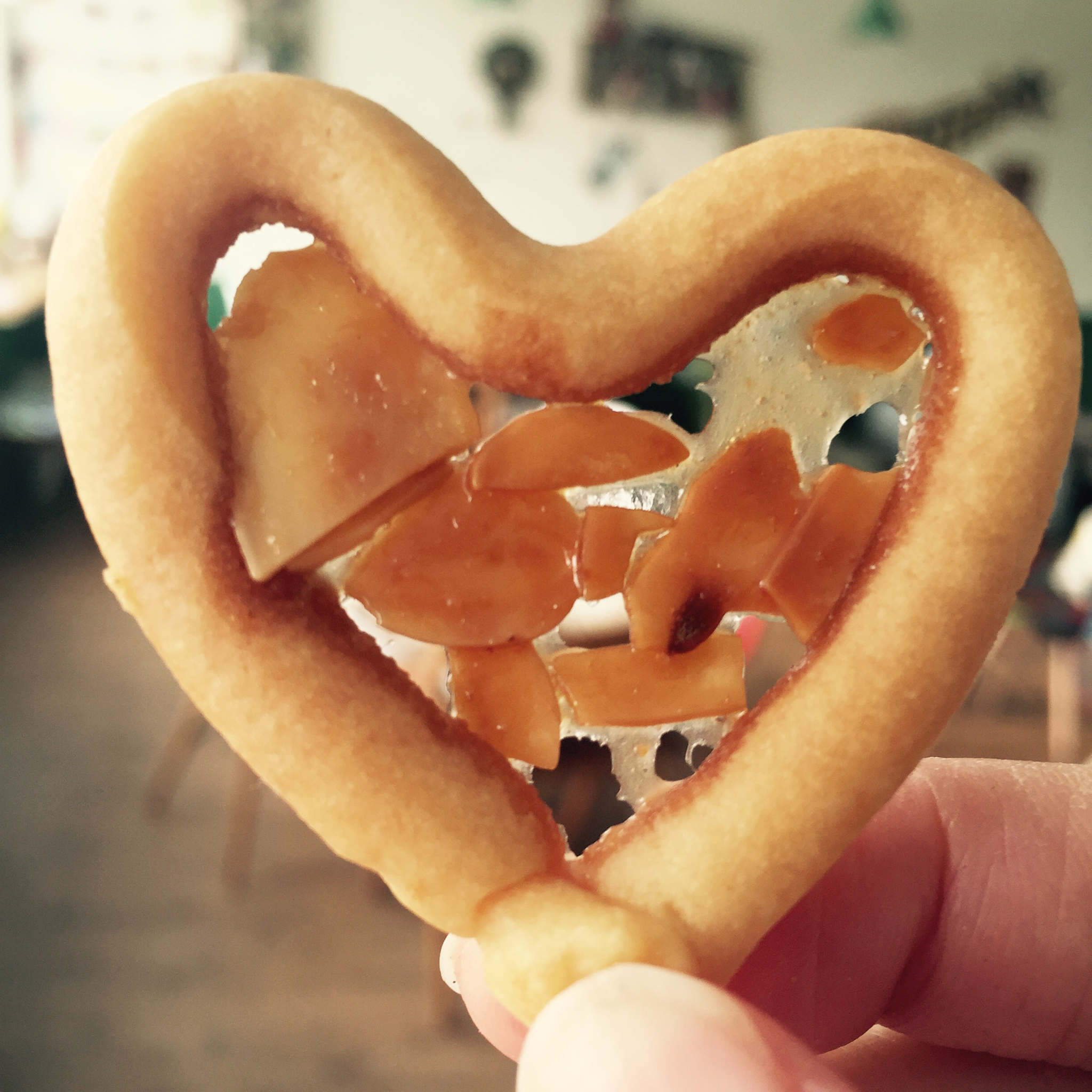 eidolon_dy6n做的罗马盾牌饼干