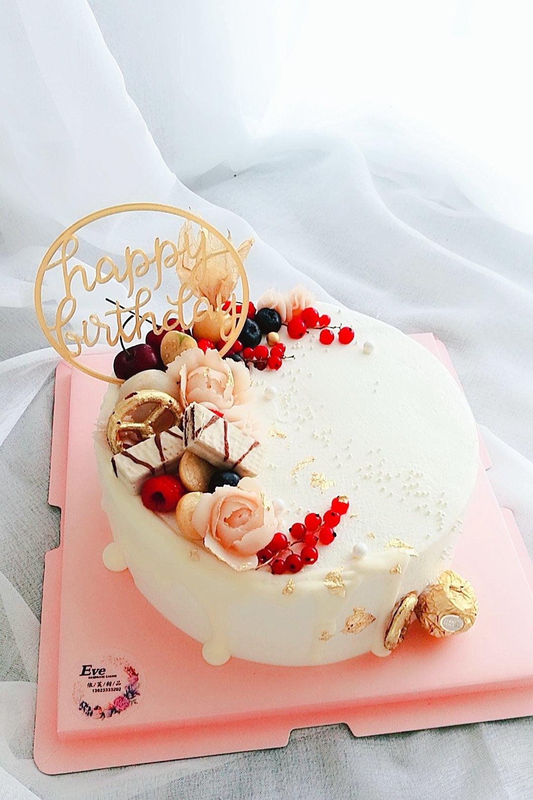 毒刺333做的鲜花水果裸蛋糕