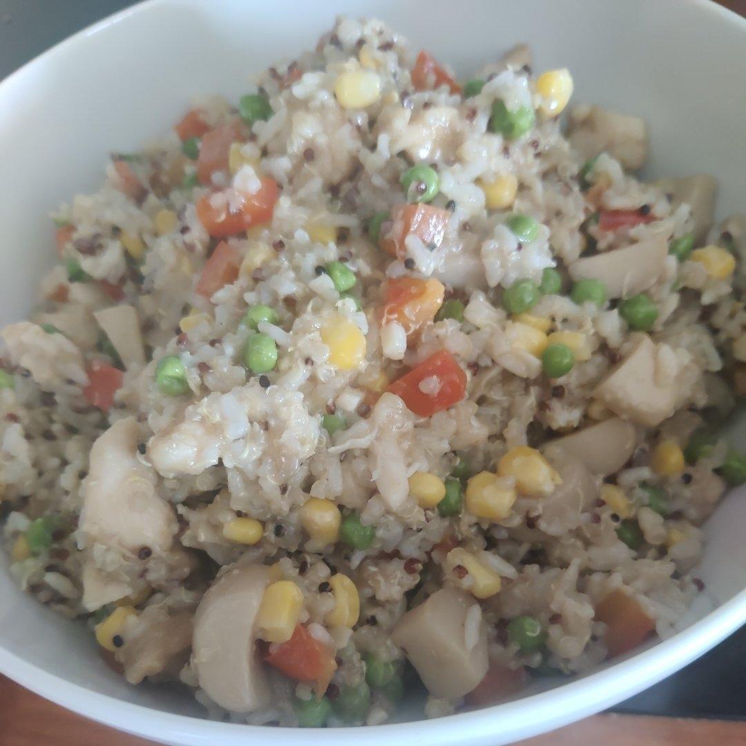 杏鲍菇炒鸡丁