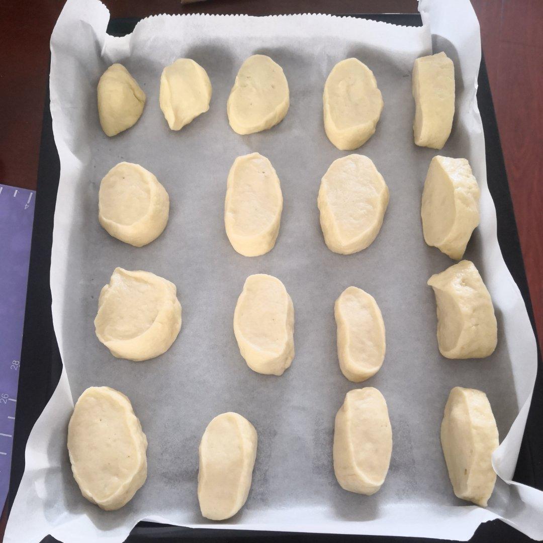 盼盼法式奶香小面包