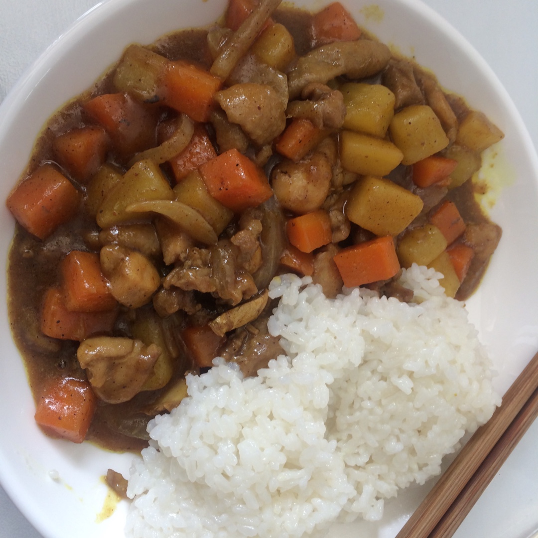 咖喱鸡肉饭
