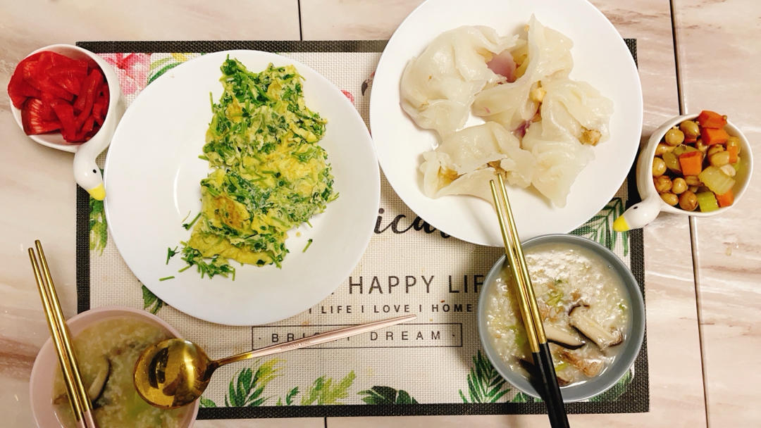芽苗菜蛋饼