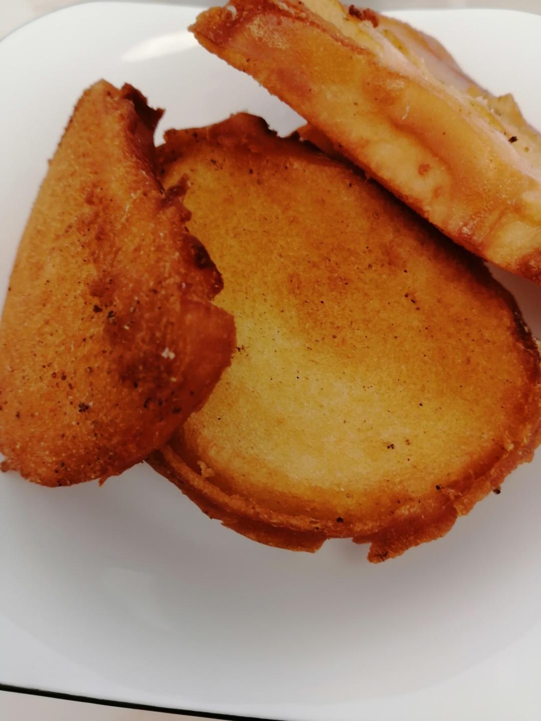 金黄酥脆利口的炸馒头片