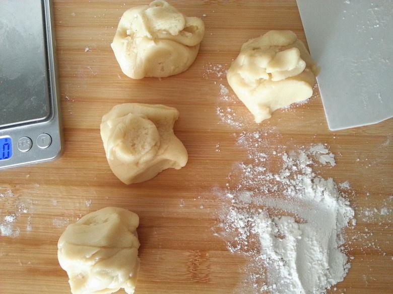 菠萝包（附10分钟手套膜和快速软面包做法）的做法 步骤12
