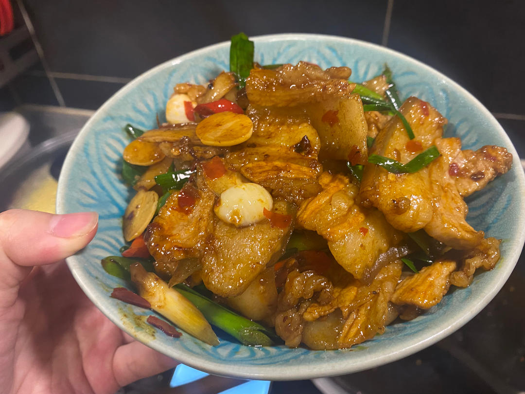 厨师长教你：“回锅肉”的正宗做法，先收藏
