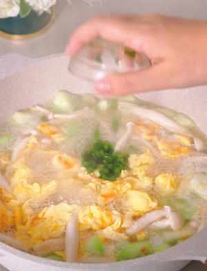 补钙健骨汤|虾皮丝瓜汤的做法 步骤8