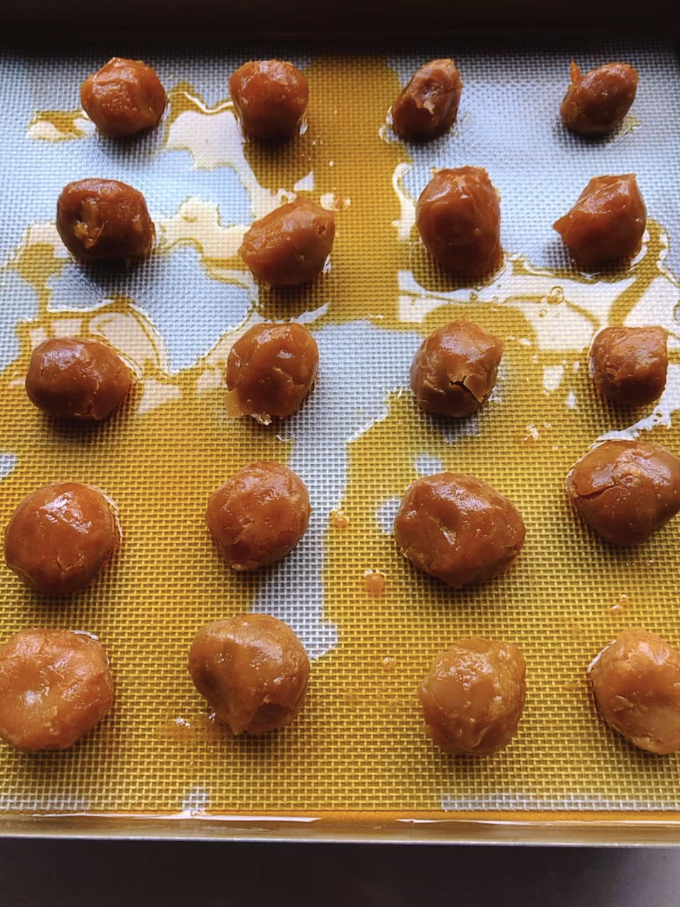 最详细的蛋黄酥（广式月饼🥮）方子修订版（新手必看）