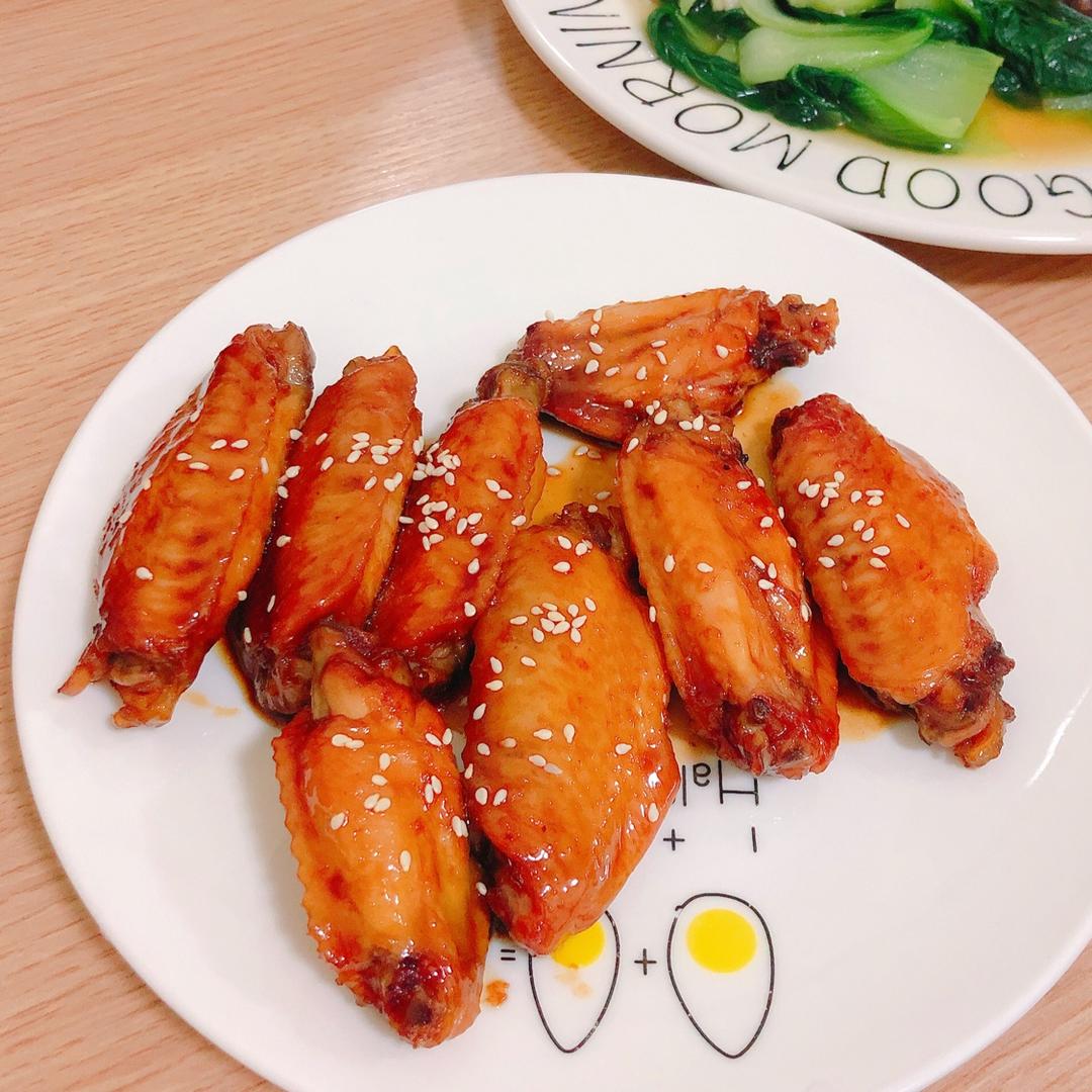 厨师长教你：“可乐鸡翅”的家常做法，味道鲜嫩可口，先收藏起来