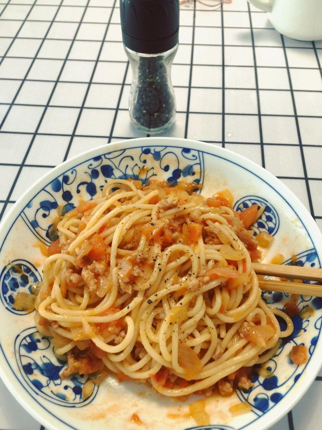 （完胜必胜客的）番茄肉酱意大利面～