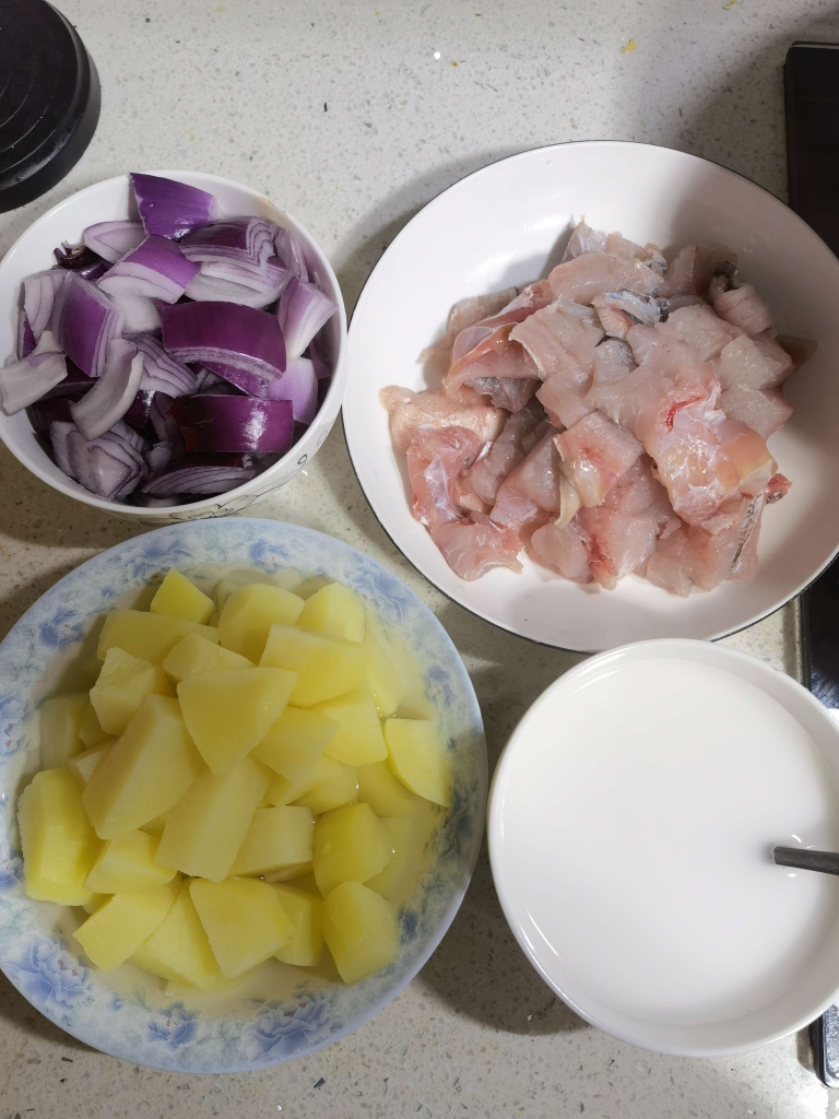 米鱼羹的做法 步骤1
