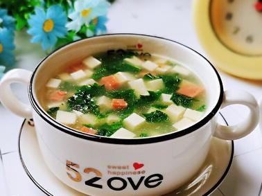 菠菜豆腐汤