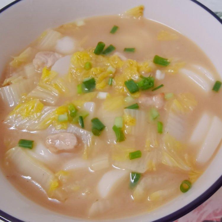 伊雪儿-36做的【白菜肉丝年糕汤】