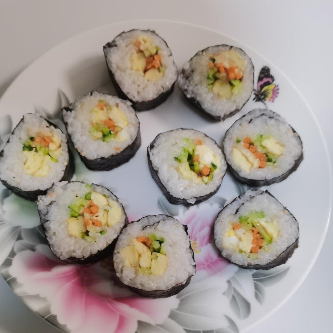 高颜值的紫菜包饭