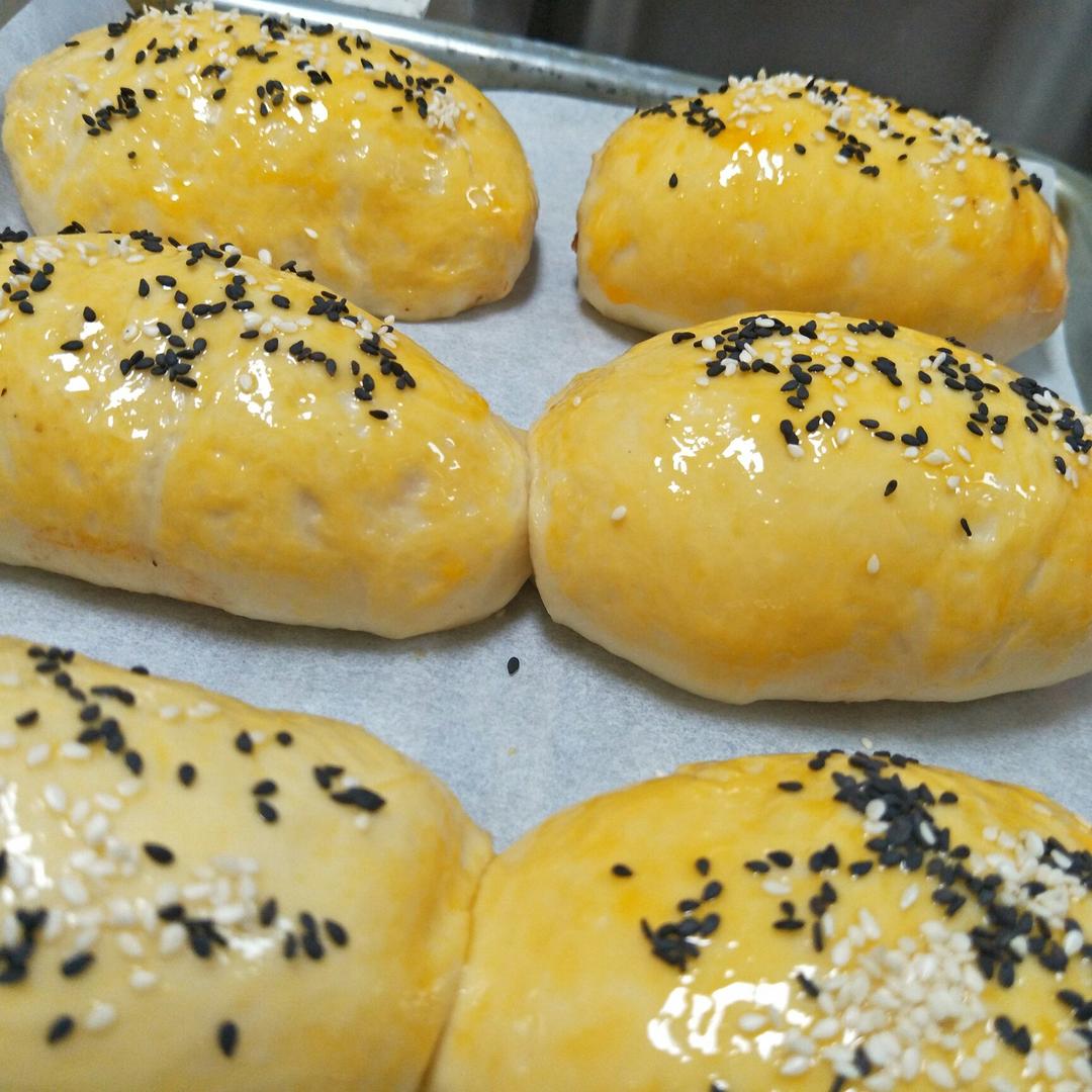 超好吃的肉松面包