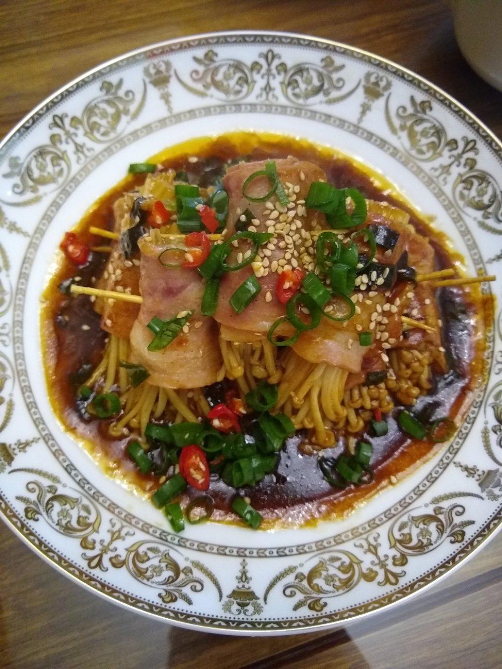 金针菇培根卷