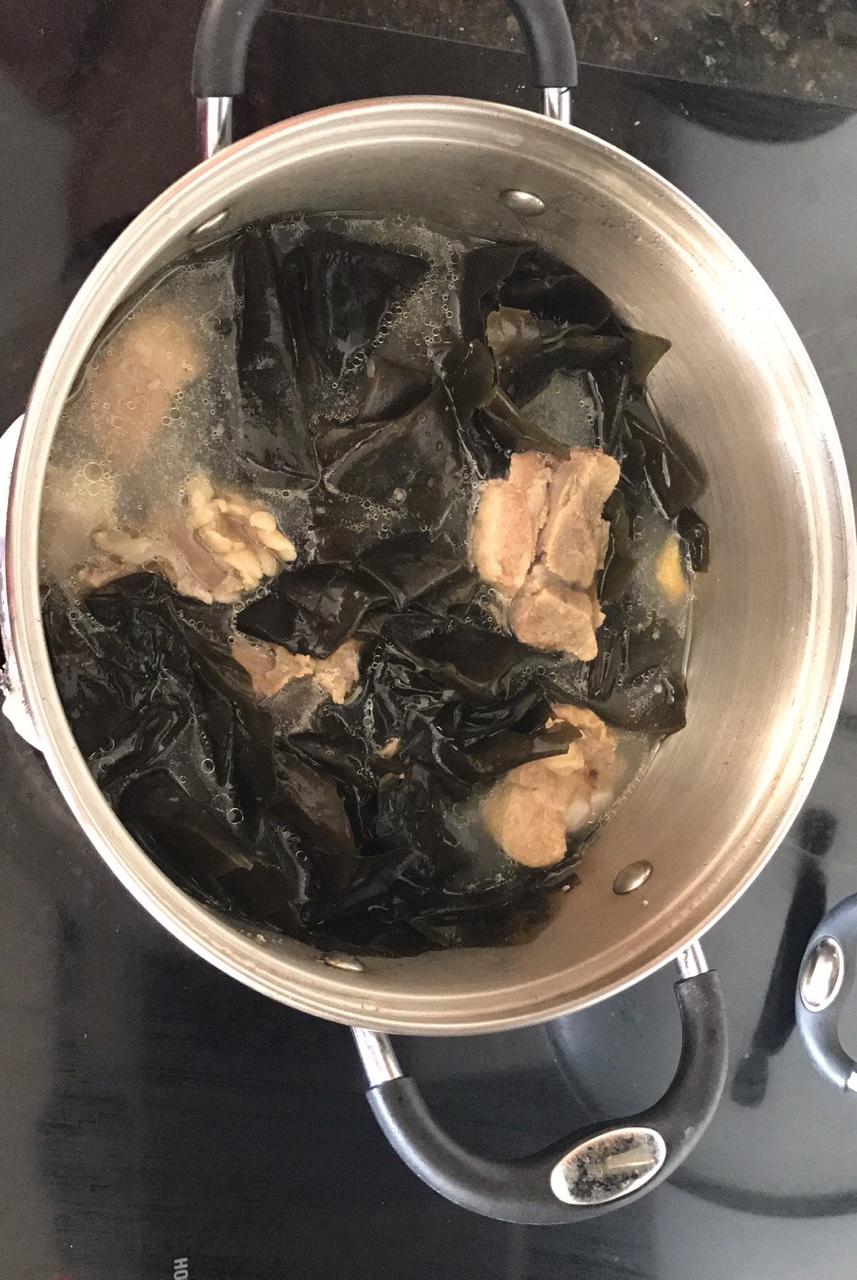 排骨海带汤