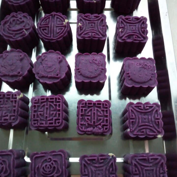 紫薯奶黄月饼（不需烤箱的月饼）