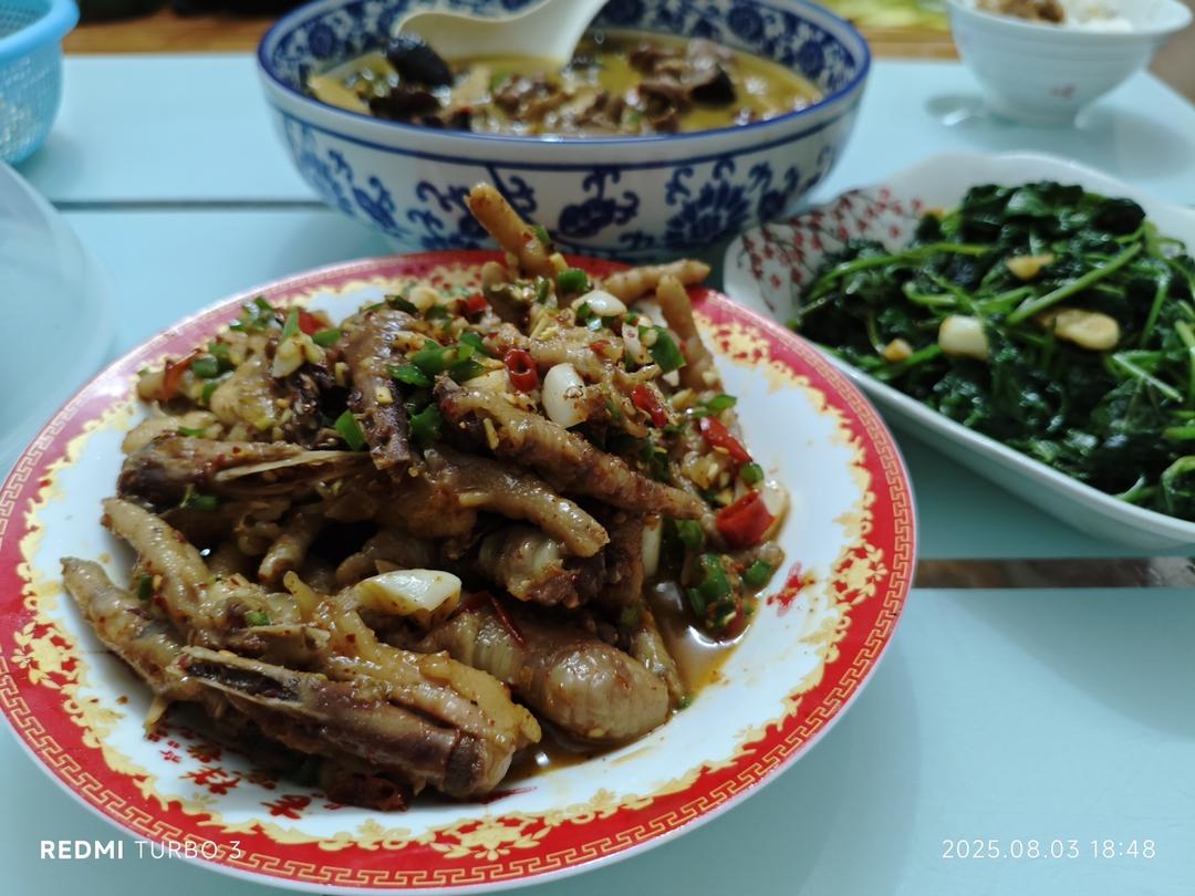 香辣烧鸡爪