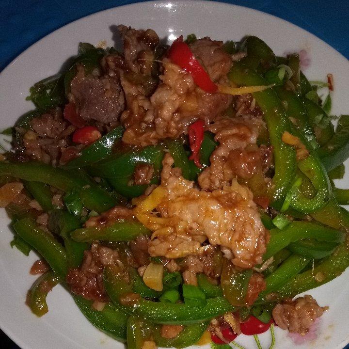 青椒炒肉丝