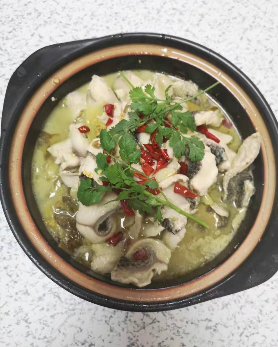 厨师长教你：“酸菜鱼”的传统做法，色香味俱全