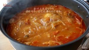 韩式酸白菜马铃薯排骨汤的做法 步骤12