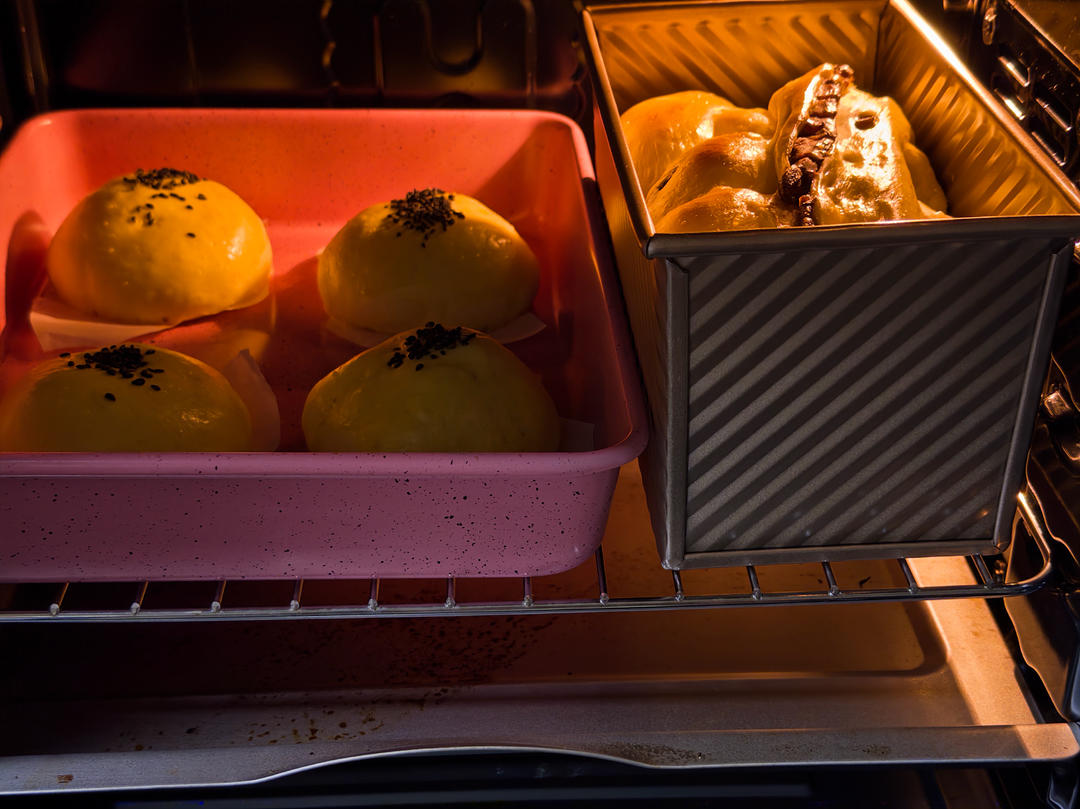 手揉面包详细贴:红豆面包