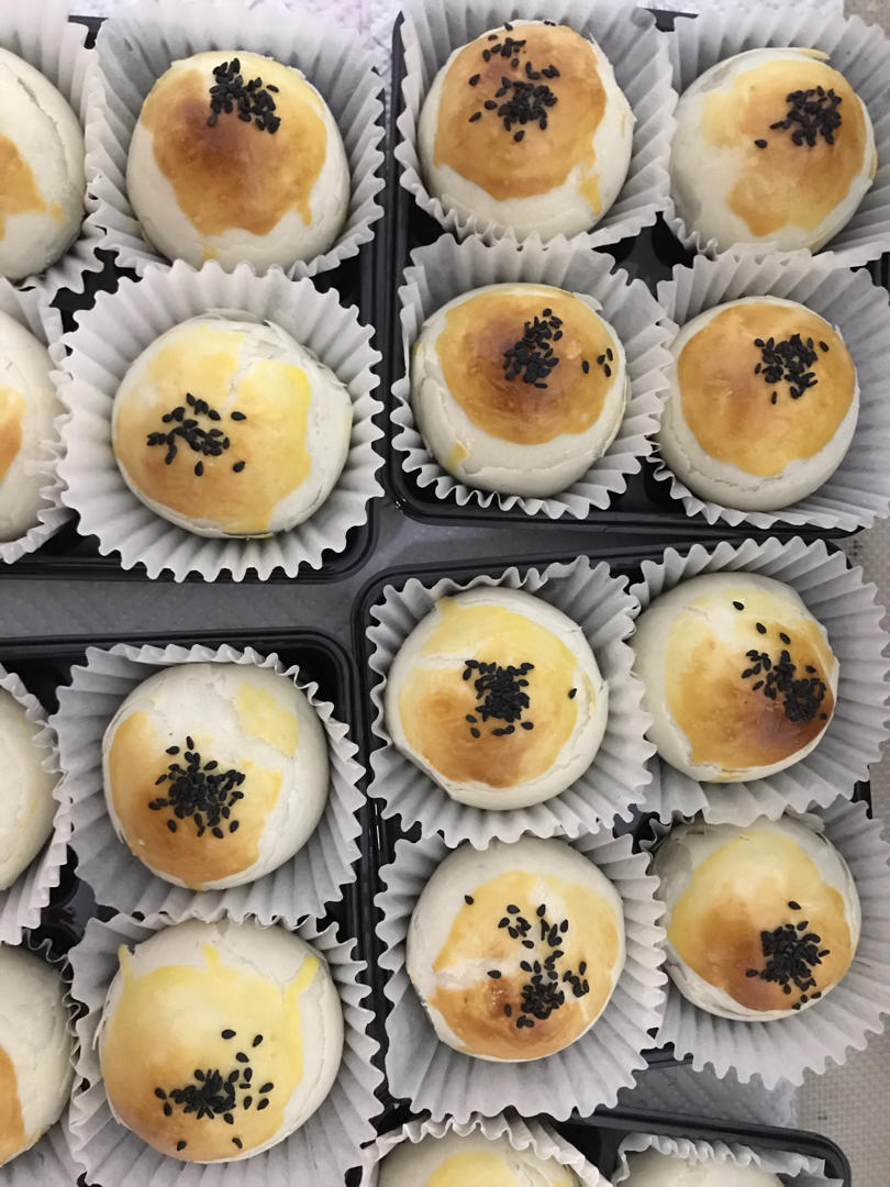 蛋黄酥，手工蛋黄酥