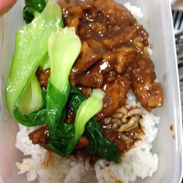 家常卤肉饭