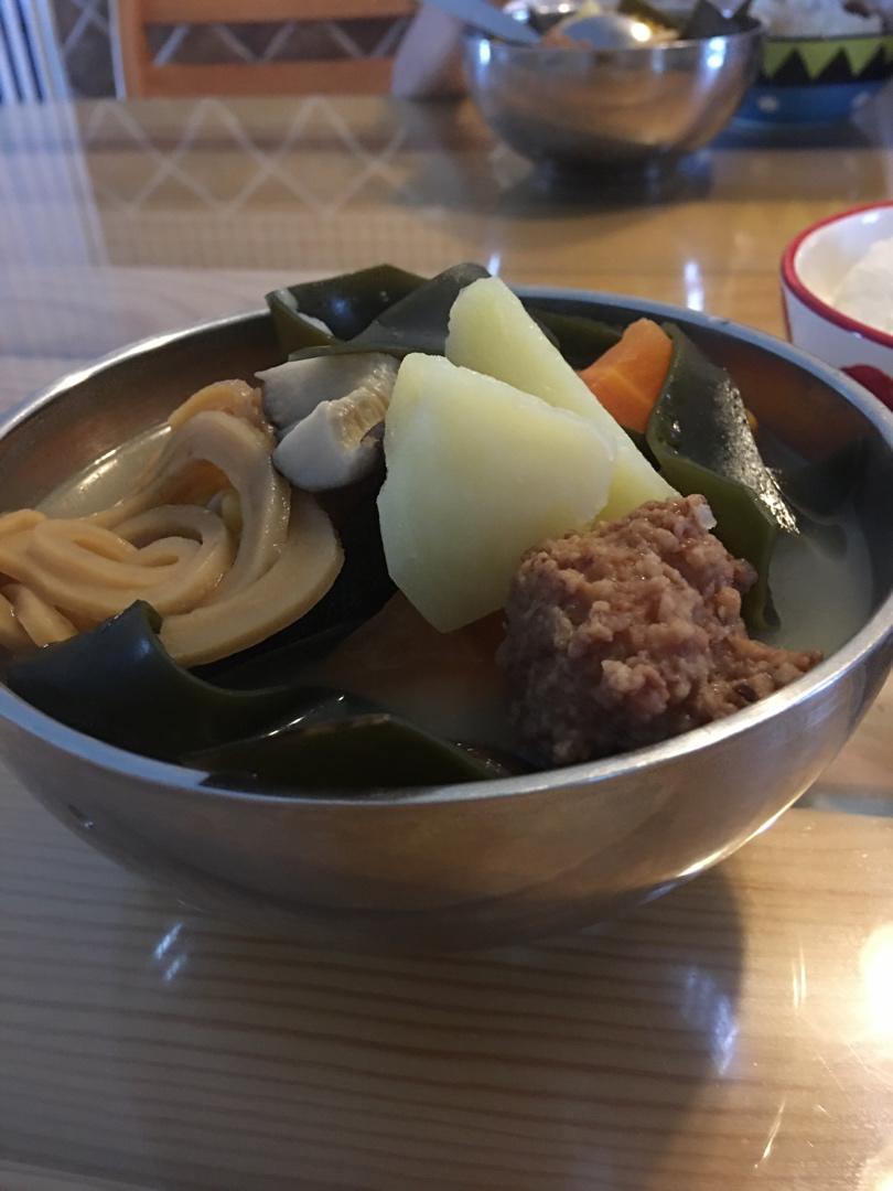 简单容易的肉丸子汤