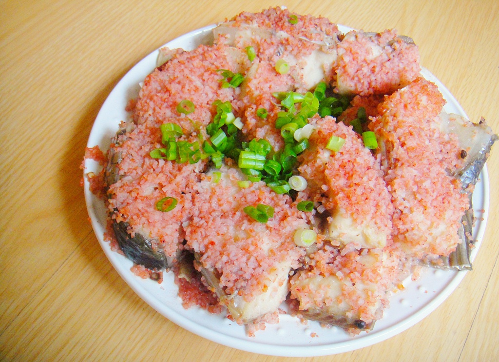 馒头家的小尘做的粉蒸鱼